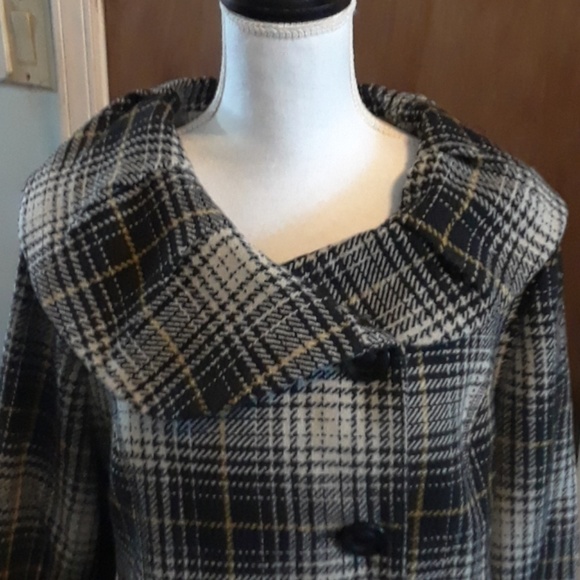 Jackets & Blazers - Vintage Style Plaid jacket, size XL
